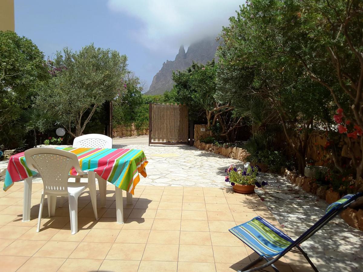 Il Rustico Di Pino Villa Custonaci Luaran gambar