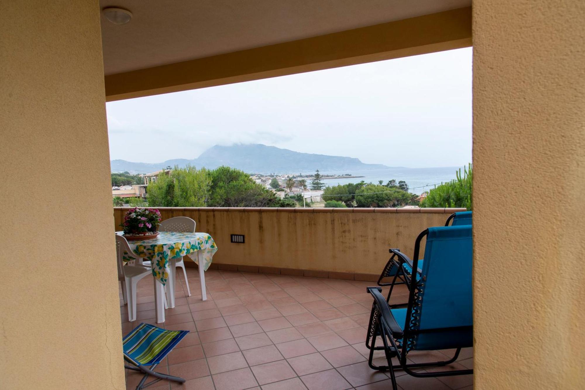 Il Rustico Di Pino Villa Custonaci Luaran gambar