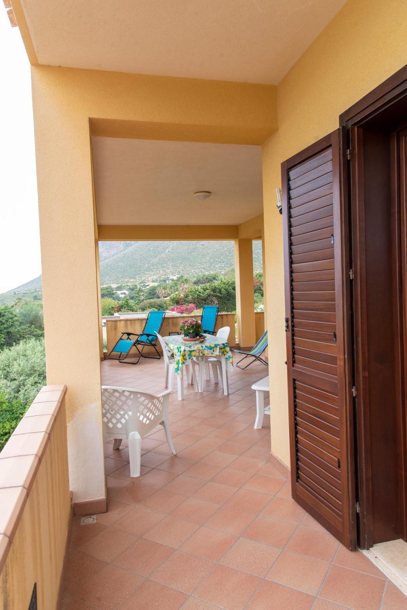 Il Rustico Di Pino Villa Custonaci Luaran gambar